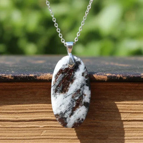 Pendentif en Astrophyllite (PE1174)