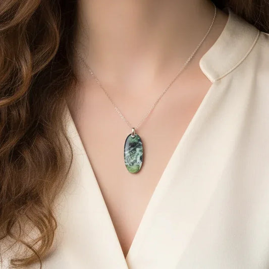 Pendentif en Diopside Chrome (PE796)