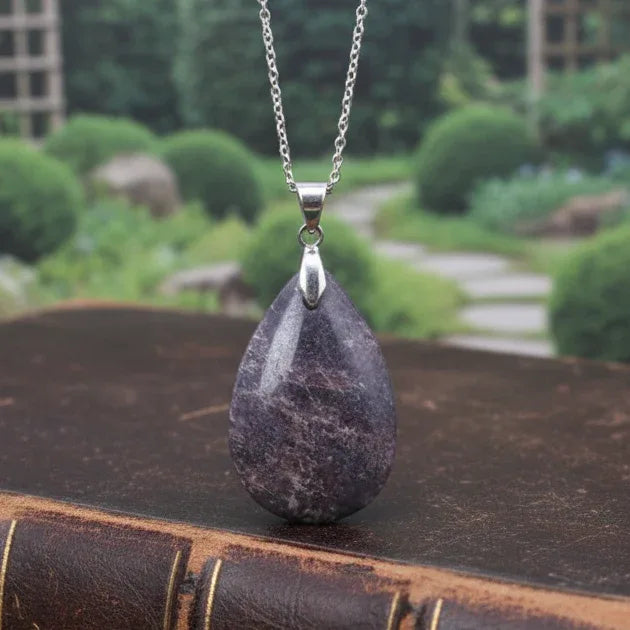 Pendentif en Grenatite (PE1627-1)