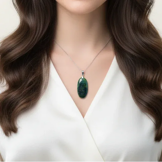 Pendentif en Jade Néphrite (PE2024)