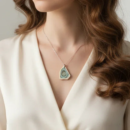 Pendentif biface en Jaspe Impérial (PE993)