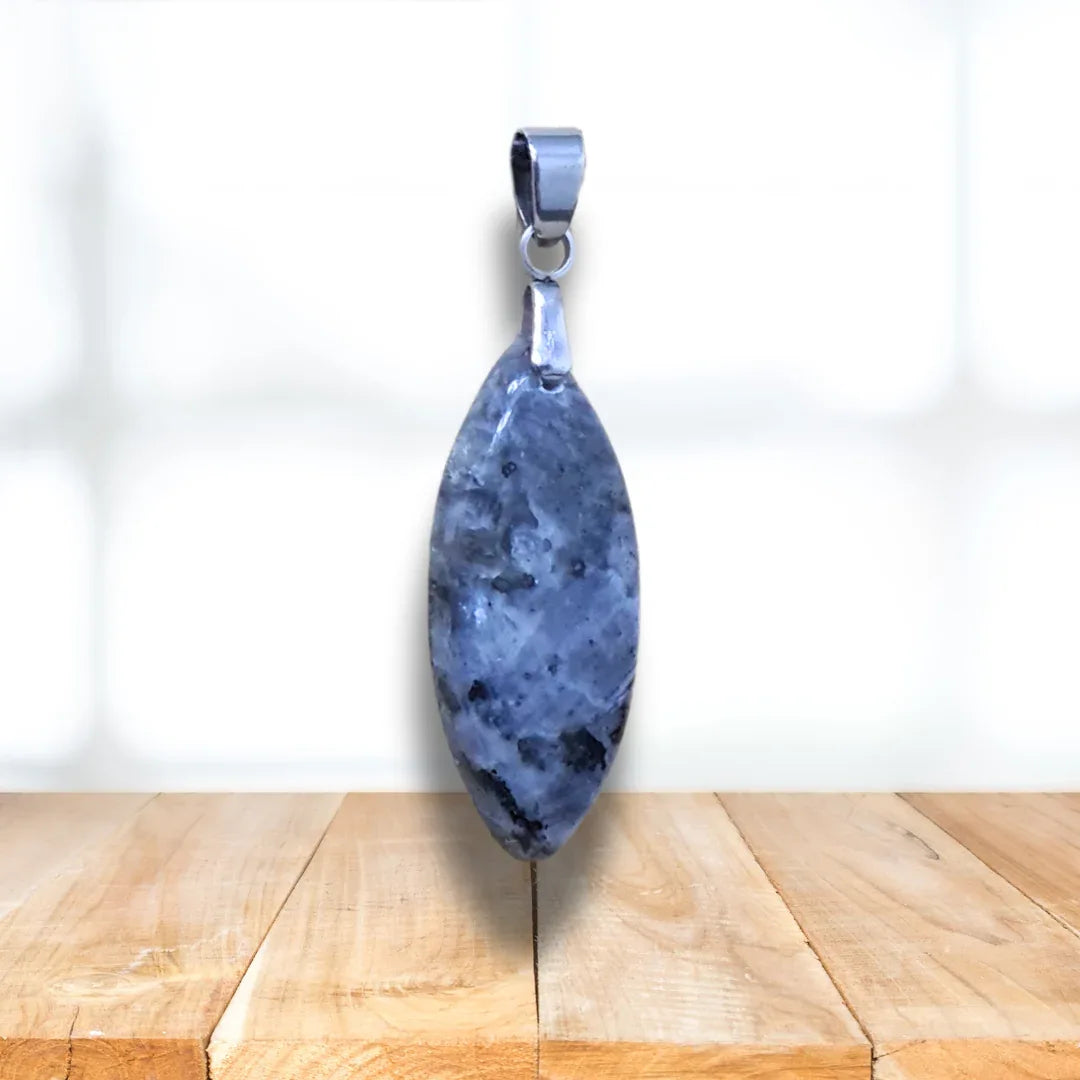 Pendentif en Larvikite (PE2030)