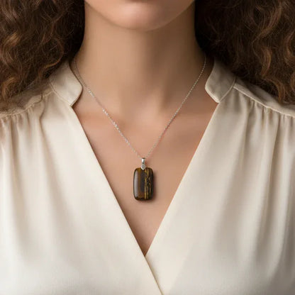 Pendentif en Œil de Fer (PE1095)