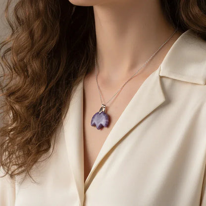 Pendentif sculpté en Lépidolite (PE1614-1)