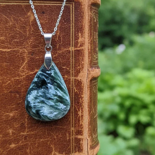 Pendentif en Séraphinite (PE1908-1)