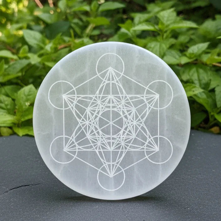 Plaque en Sélénite avec Cube de Metatron gravé 250g