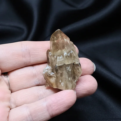 Pointe de Citrine brute (MB522-16)