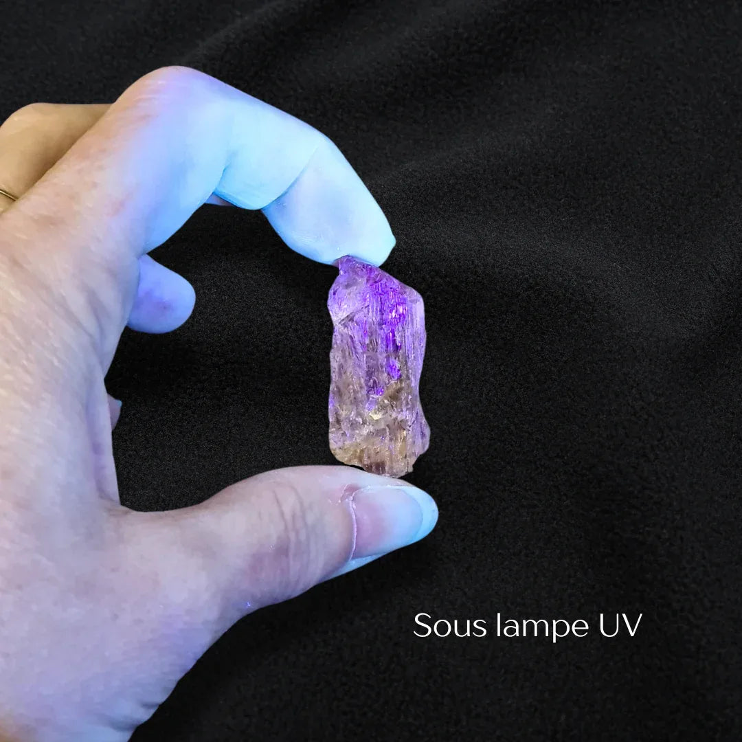 Scapolite brute 11g (MB551-2)