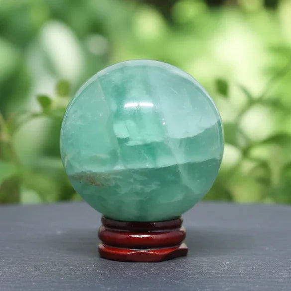 Sphère en Fluorite verte 365g (PRGFL168-2)