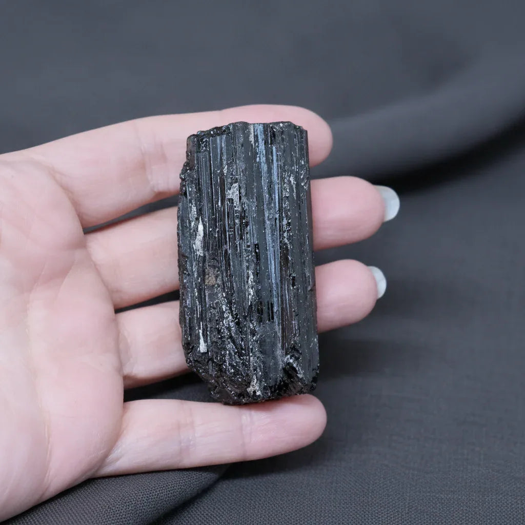 Tourmaline noire brute 60g (MB535-5)