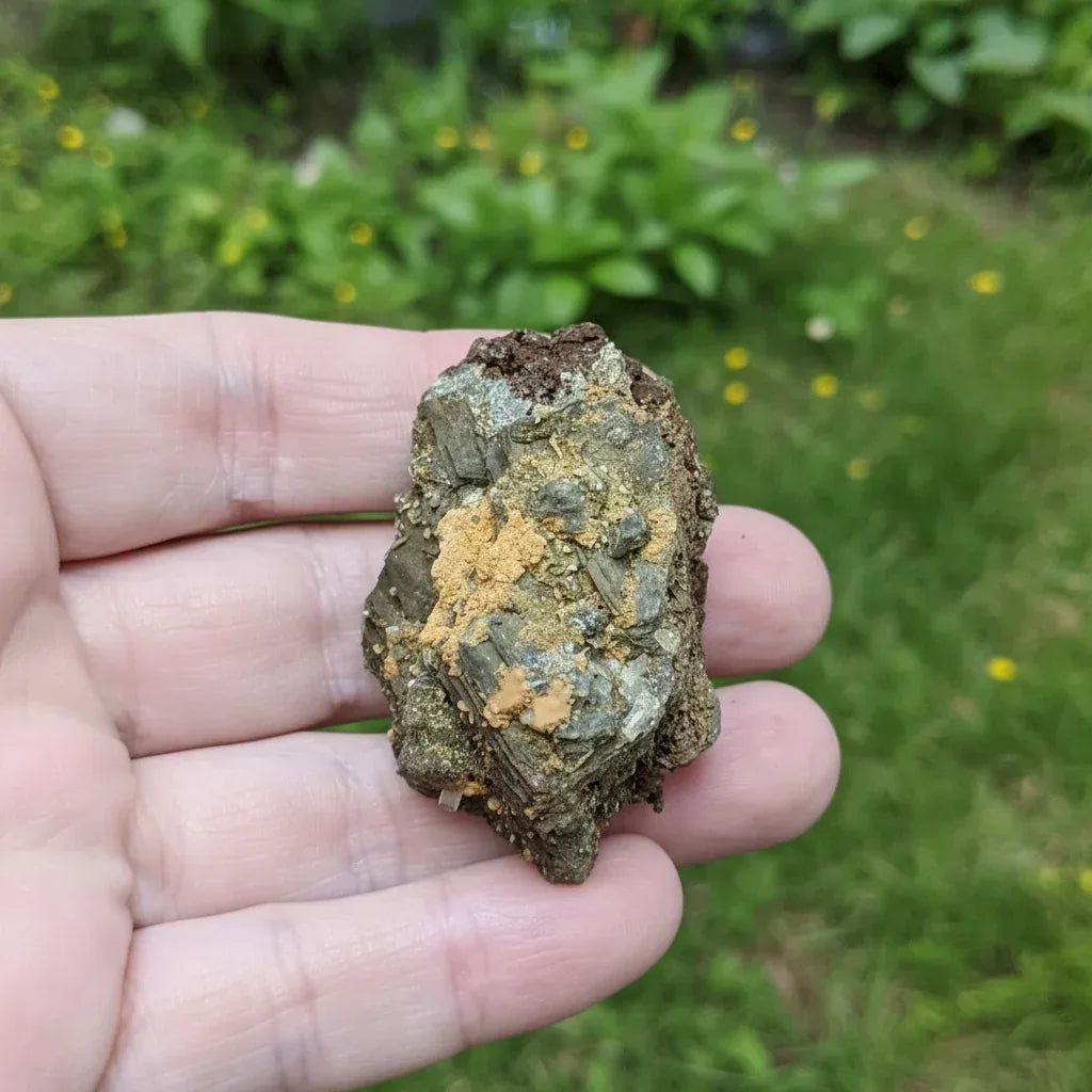 Calcite et Chalcopyrite sur Blende 52g (MB561)