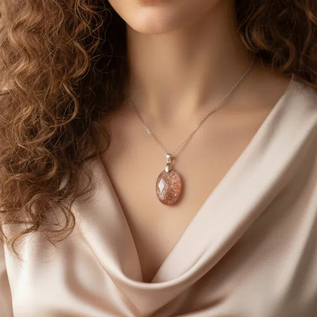 Pendentif en Pierre de Soleil (PE1907-1)