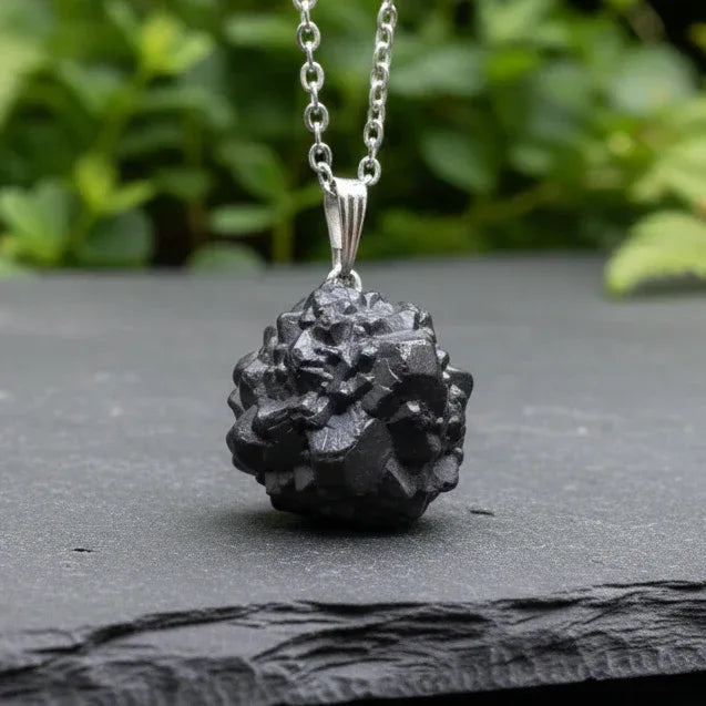 Pendentif en Pierre de Prophétie (PE2023-7)