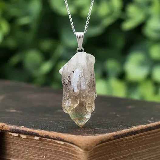 Pendentif en pointe de Citrine brute (PE2068)