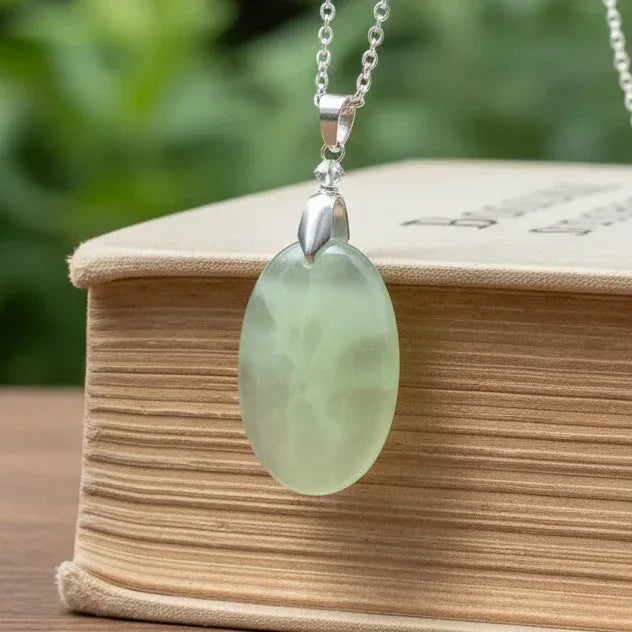 Pendentif en Prehnite (PE2071)