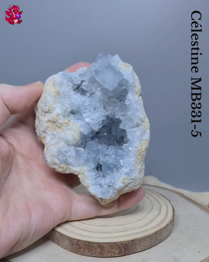 Géode de Célestine bleue brute 448g (MB331-5)